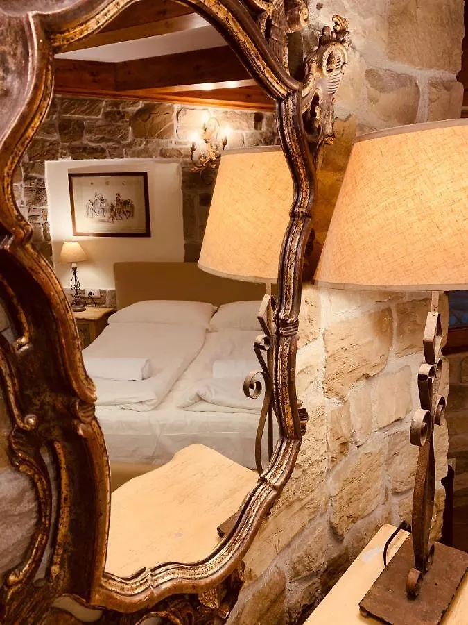 Hotel La Vecchia Torre Roma 0*,  Italia